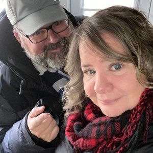 Meet your Posher, Leslie